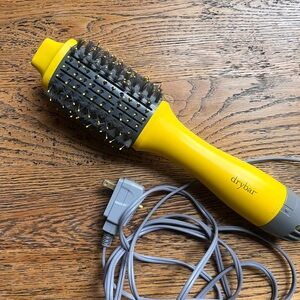 Drybar double shot blow dry brush